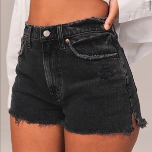 Abercrombie & Fitch Curve Love High Rise Mom Shorts